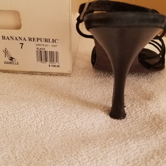 Size 7 Banana Republic heels - Picture 2 of 3